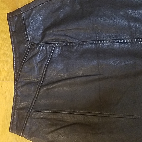 Out of bounds vintage skirt - Picture 4 of 6